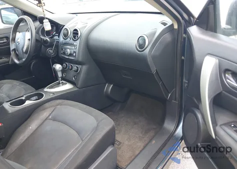 2014 Nissan Rogue Select S из США, поврежденный, VIN JN8AS5MT2EW601872